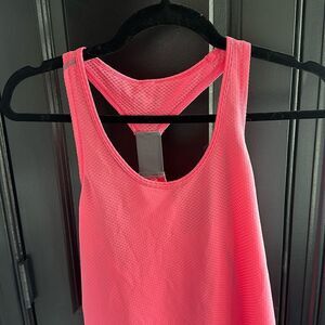 Under Armour running top